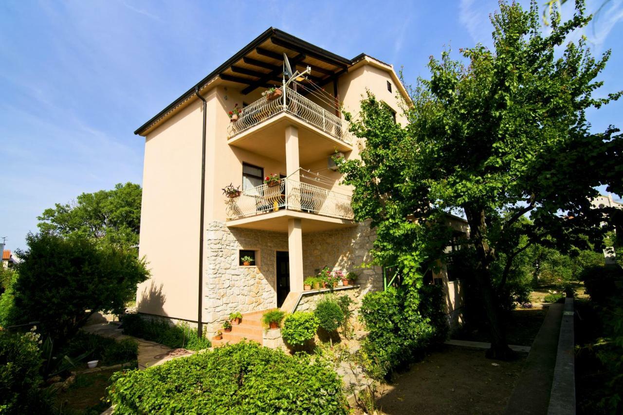Apartment Sare Betina  Exterior foto